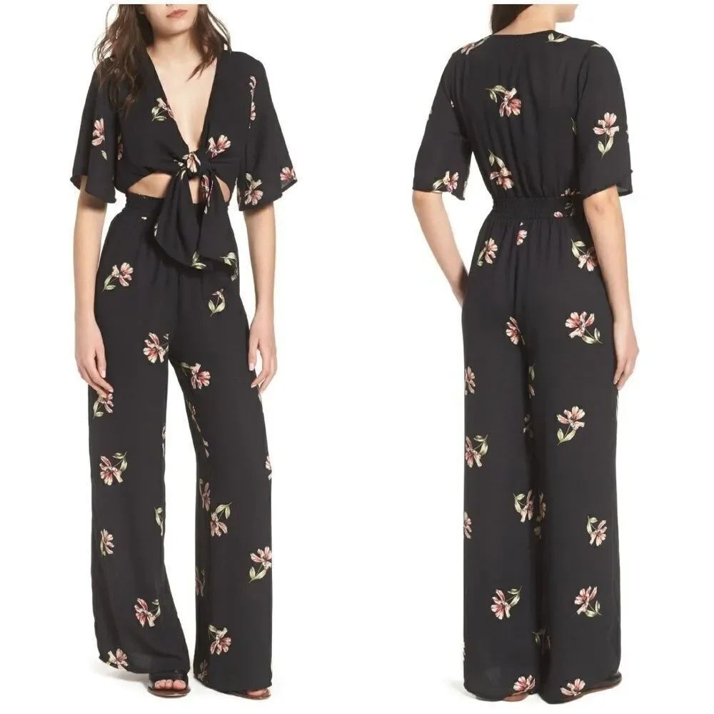Socialite Tie Front Floral Jumpsuit sz small